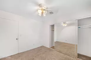 10049 N 47th Ave, Glendale, AZ 85302 - Photo 19