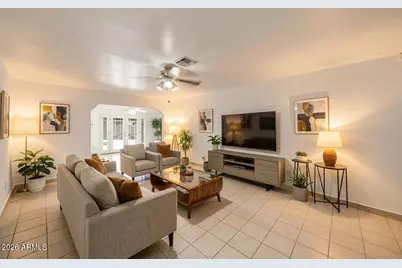 10049 N 47th Avenue, Glendale, AZ 85302 - Photo 9