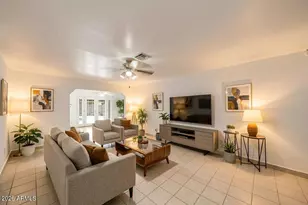 10049 N 47th Ave, Glendale, AZ 85302 - Photo 9