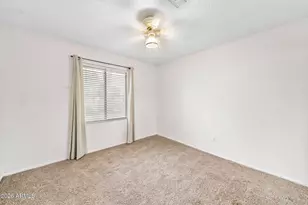 10049 N 47th Ave, Glendale, AZ 85302 - Photo 15