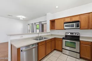 9590 N 81st Dr, Peoria, AZ 85345 - Photo 15