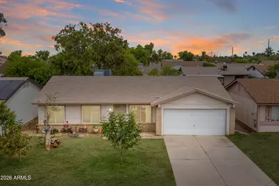 7130 W Flower Street, Phoenix, AZ 85033 - Photo 1