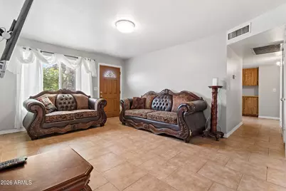 7130 W Flower Street, Phoenix, AZ 85033 - Photo 5
