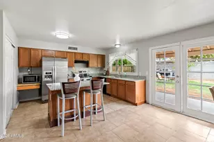 7130 W Flower St, Phoenix, AZ 85033 - Photo 9