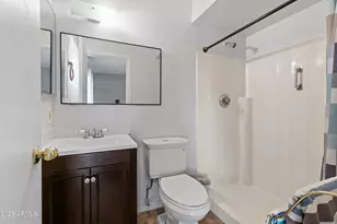 7130 W Flower St, Phoenix, AZ 85033 - Photo 11