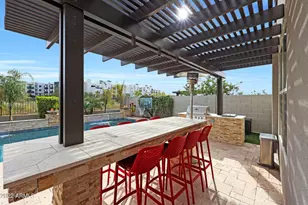 18233 N 66th Way, Phoenix, AZ 85054 - Photo 19