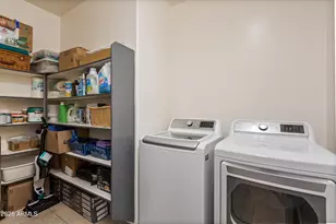 9519 N 84th Ave, Peoria, AZ 85345 - Photo 15