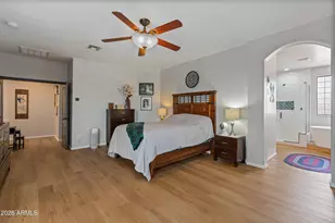 9519 N 84th Ave, Peoria, AZ 85345 - Photo 17
