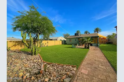 1306 W Clarendon Avenue, Phoenix, AZ 85013 - Photo 21