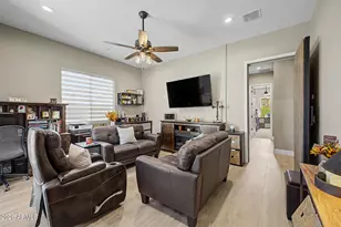 13520 W Phacelia Ln, Peoria, AZ 85383 - Photo 23