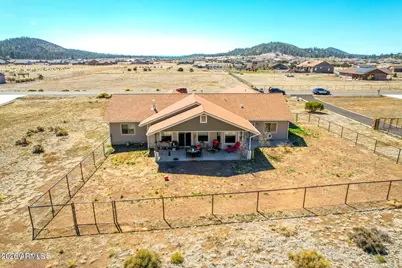 8951 Richfield Drive, Flagstaff, AZ 86004 - Photo 5