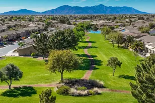 42826 W Darter Dr, Maricopa, AZ 85138 - Photo 19