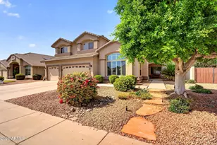1002 E Betsy Ln, Gilbert, AZ 85296 - Photo 3