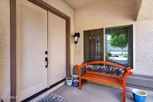 1002 E Betsy Ln, Gilbert, AZ 85296 - Photo 5