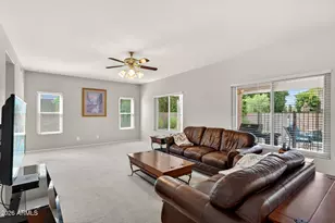 1002 E Betsy Ln, Gilbert, AZ 85296 - Photo 15