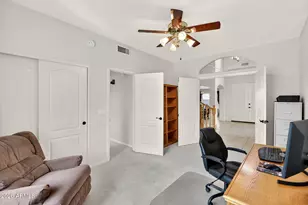 1002 E Betsy Ln, Gilbert, AZ 85296 - Photo 47