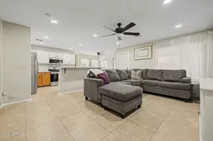 22018 N 73rd Ln, Glendale, AZ 85310 - Photo 9