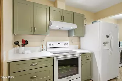 13817 N 109th Avenue, Sun City, AZ 85351 - Photo 3