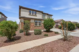 17168 W Running Deer Trl, Surprise, AZ 85387 - Photo 3