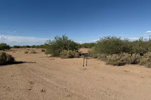 3020 N Pine Dr, Eloy, AZ 85131 - Photo 1