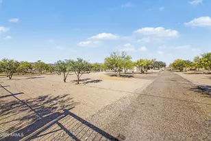 43211 N 16th St, New River, AZ 85087 - Photo 45