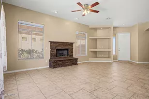 2018 E Beautiful Ln, Phoenix, AZ 85042 - Photo 5