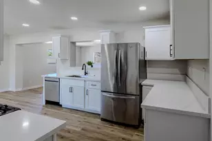 314 W Minton St, Phoenix, AZ 85041 - Photo 3