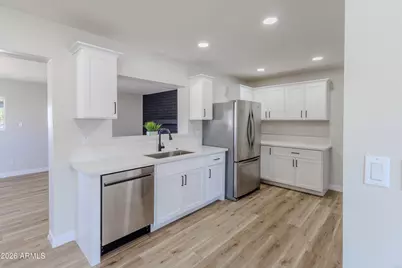 314 W Minton Street, Phoenix, AZ 85041 - Photo 1