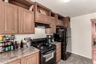 7810 W Peoria Ave, Peoria, AZ 85345 - Photo 5