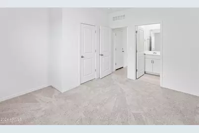 9637 W Agora Lane, Tolleson, AZ 85353 - Photo 11