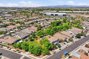8963 W Seldon Ln, Peoria, AZ 85345 - Photo 41
