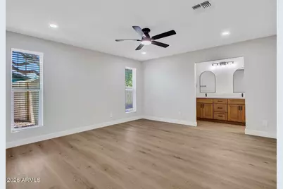 4915 W Shangri La Road, Glendale, AZ 85304 - Photo 5