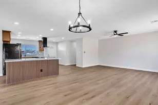 4915 W Shangri La Rd, Glendale, AZ 85304 - Photo 19