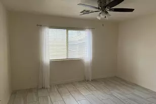 8563 W Mission Ln, Peoria, AZ 85345 - Photo 15