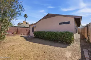630 E Jensen St, Mesa, AZ 85203 - Photo 23