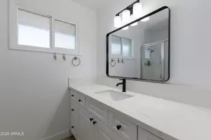 1041 E Fairmont Dr, Tempe, AZ 85282 - Photo 21