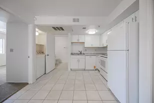 16033 N 25th St, Phoenix, AZ 85032 - Photo 9