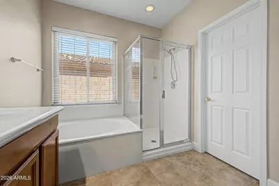 10334 E Juanita Avenue, Mesa, AZ 85209 - Photo 17