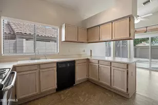 57 E Ranch Rd, Tempe, AZ 85284 - Photo 13