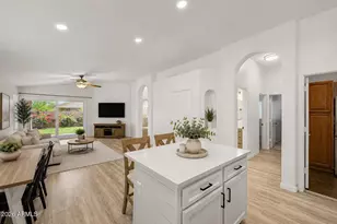 6771 W Caribbean Ln, Peoria, AZ 85381 - Photo 7