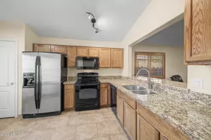 10113 E Osage Ave, Mesa, AZ 85212 - Photo 9
