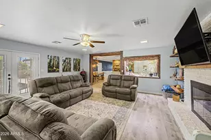 19229 N 14th Dr, Phoenix, AZ 85027 - Photo 15