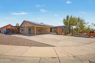 19229 N 14th Dr, Phoenix, AZ 85027 - Photo 3