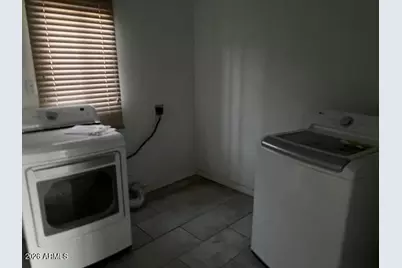 3123 W Holly Street, Phoenix, AZ 85009 - Photo 3