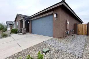 15988 W Desert Spoon Dr, Surprise, AZ 85387 - Photo 5