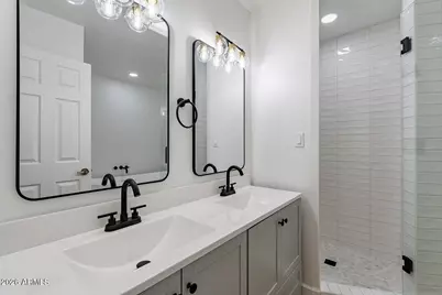 6525 N Maryland Circle, Phoenix, AZ 85013 - Photo 13