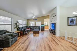 12063 S 174th Ave, Goodyear, AZ 85338 - Photo 7