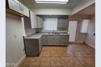 1813 N 11th Street, Phoenix, AZ 85006 - Photo 7