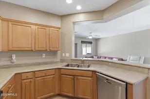 3719 W Memorial Dr, Phoenix, AZ 85086 - Photo 13