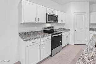 9637 W Agora Ln, Tolleson, AZ 85353 - Photo 15